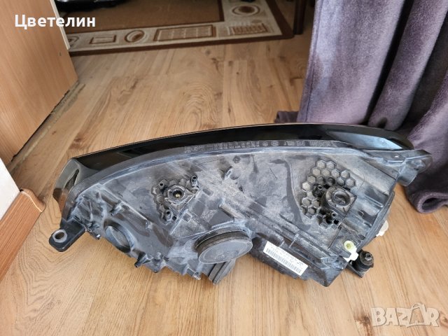Десен фар фарове VW Caddy desen far кади 2K1941006B, снимка 2 - Части - 43218570