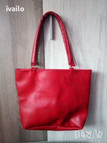 Дамска чанта като нова!, снимка 2 - Чанти - 40467977