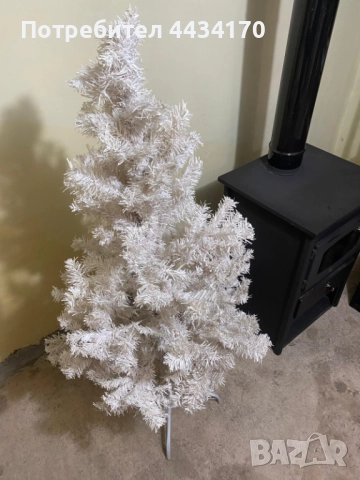 Бяла изкуствена коледна елха – 150 см висока