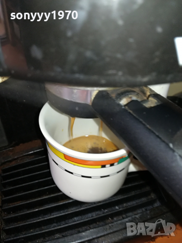 DELONGHI ITALY MADE-15BAR 2404222005, снимка 4 - Кафемашини - 36552318