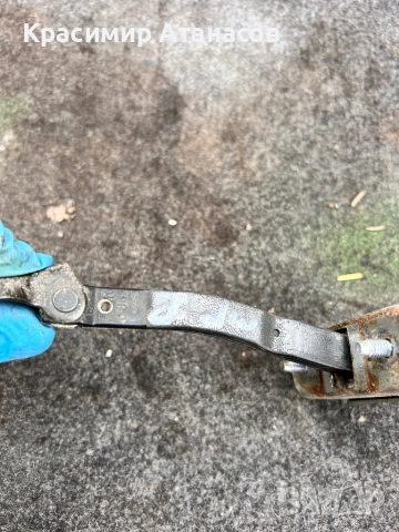 Ограничител врата преден десен за Тойота корола версо. 2004-2008г, снимка 3 - Части - 52556211