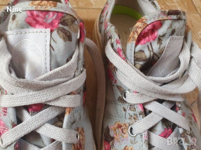 Дамски гуменки Palladium 38, снимка 5 - Други - 33002374