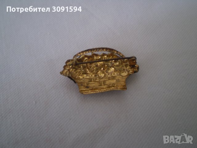 Стара Дамска Брошка кошничка  цветя, снимка 3 - Антикварни и старинни предмети - 37311207