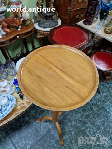 Прекрасна антикварна френска висока дървена масичка , снимка 8 - Антикварни и старинни предмети - 52310183