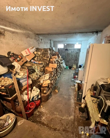 Две къщи в един двор с гараж – център на гр. Омуртаг, снимка 7 - Къщи - 53190928