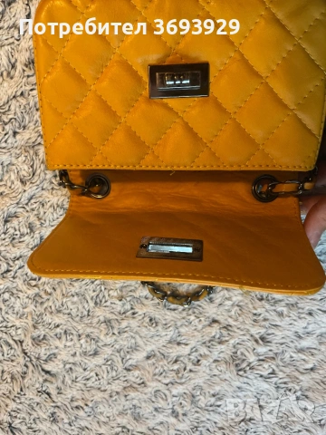 Дамска чанта , снимка 3 - Чанти - 53370837