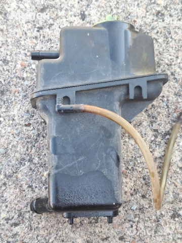 Volkswagen New Beetle 1998-2010 Година Казанче За Хидравликата , снимка 3 - Части - 51821649