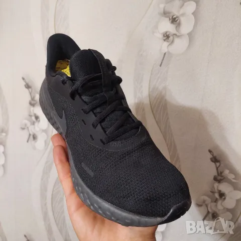 Маратонки NIKE REVOLUTION 5 номер 42 -42,5, снимка 8 - Маратонки - 48871670