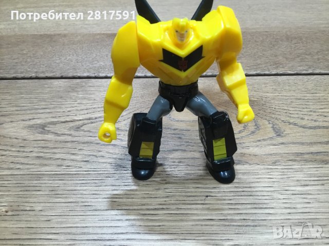 Трансформър Happy Meal Transformers RID Bumblebee 3.75" Toy Action Figure 2015 McDonalds, снимка 4 - Фигурки - 43171693