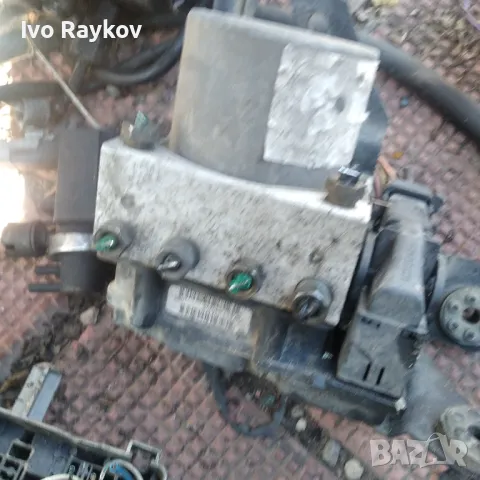 ABS помпа Renault Grand Scenic 2 1.9 DCI 120 конски сили 8200344606.