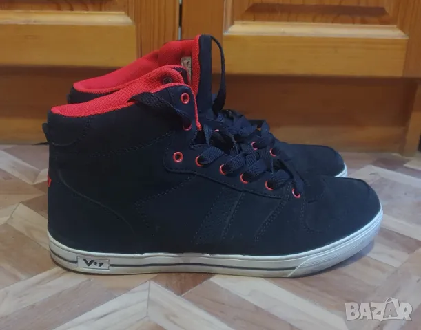 Дамски кецове VTY 