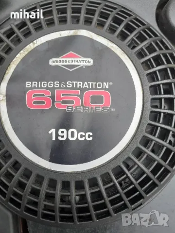  Briggs & Stratton series 650, снимка 2 - Градинска техника - 49332254