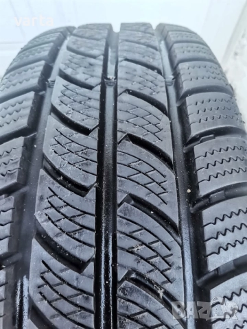 1бр  НОВА гума за бус 205/65/16C CONTINENTAL VancoWinter, снимка 2 - Гуми и джанти - 52828538