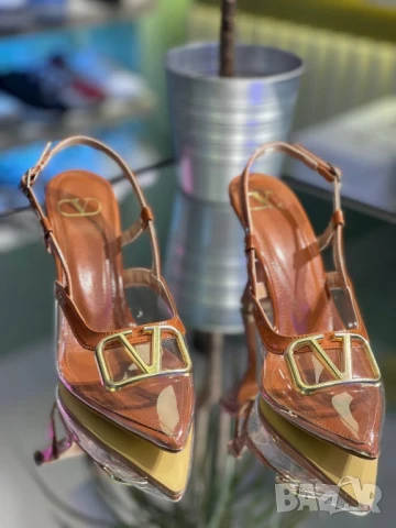 обувки на ток valentino garavani , снимка 5 - Дамски ежедневни обувки - 51317079