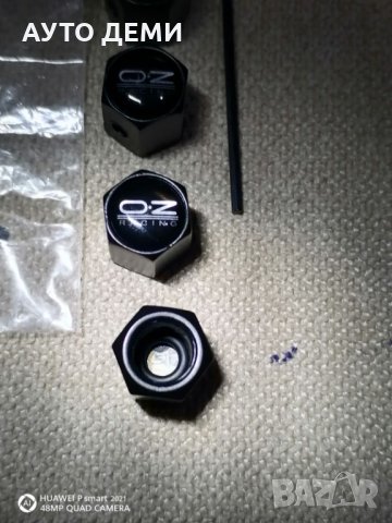 *ТОП* Черни и хром качествени капачки за вентили винтили със защита от кражба за кола автомобил джип, снимка 4 - Аксесоари и консумативи - 33527640