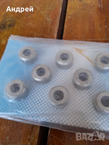 Стари маслоотражателни капачки Lada,Лада,ВАЗ, снимка 4 - Други ценни предмети - 32393572