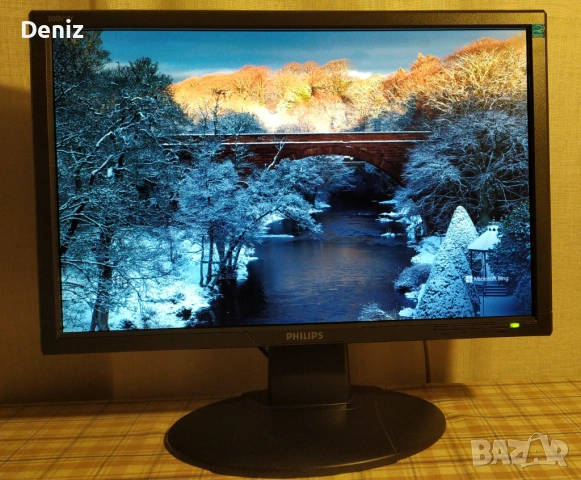 Монитор PHILIPS, 20,1" = 51 см., снимка 3 - Монитори - 53576040