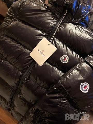Moncler якета, снимка 3 - Якета - 52618469