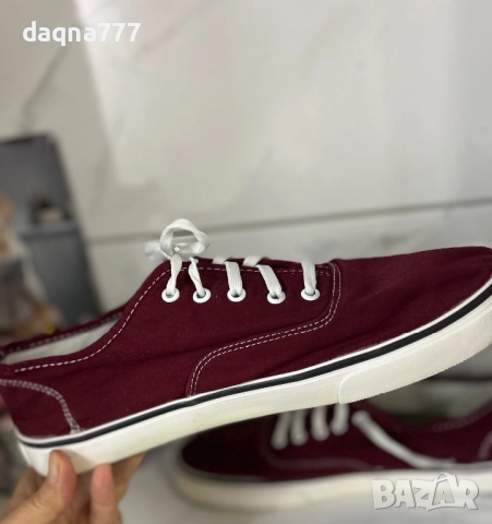 Оригинални ниски кецове Vans 44 размер, снимка 9 - Кецове - 52549289