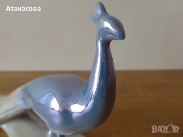 Българска порцеланова фигура Паун , снимка 3 - Декорация за дома - 50802399