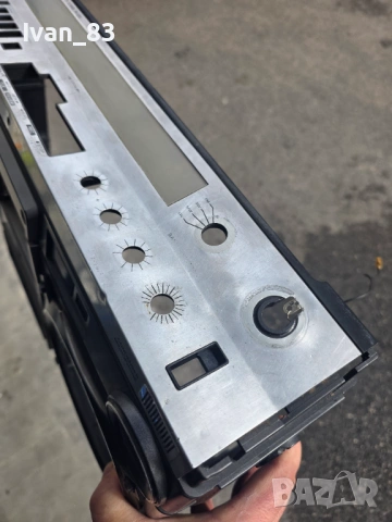 Радиокасетофон Hitachi trk 8180e на части! , снимка 18 - Радиокасетофони, транзистори - 53094545