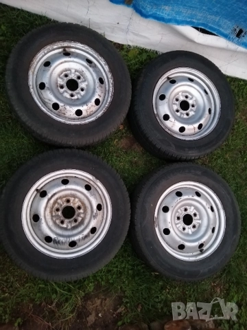 Джанти с зимни гуми 215 65 16