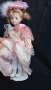 Ретро  порцеланова кукла на стойка ,винтидж 30см, снимка 3