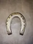 Стара подкова в златист цвят, снимка 2
