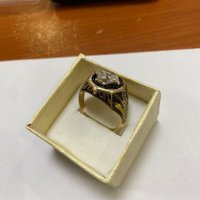Златен пръстен versace 8.21, снимка 4 - Пръстени - 43233290
