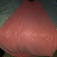 Официална дамска рокля цвят корал, нова марка Little Mistress London,размер uk 10,EU 38, снимка 2 - Рокли - 39392531