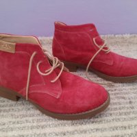 Дамски велурени обувки , снимка 1 - Дамски ежедневни обувки - 34706371
