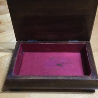 Дървена кутия за бижута, снимка 4 - Антикварни и старинни предмети - 39804738