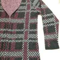 РАЗКОШНА ПУХКАВА жилетка без закопчаване в черно-бяло-бордо каре, снимка 4 - Жилетки - 43633900