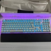 Механична RGB клавиатура Newskill Suiko Ivory, включена опора за китка, снимка 2 - Клавиатури и мишки - 43944269