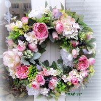 Венец с рози,ранункулус и божури, снимка 3 - Декорация за дома - 35283974