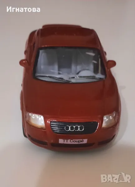 Audi TT Coupe и Smart Roadster Cabrio 1:32 - колекционерски метални колички, снимка 1