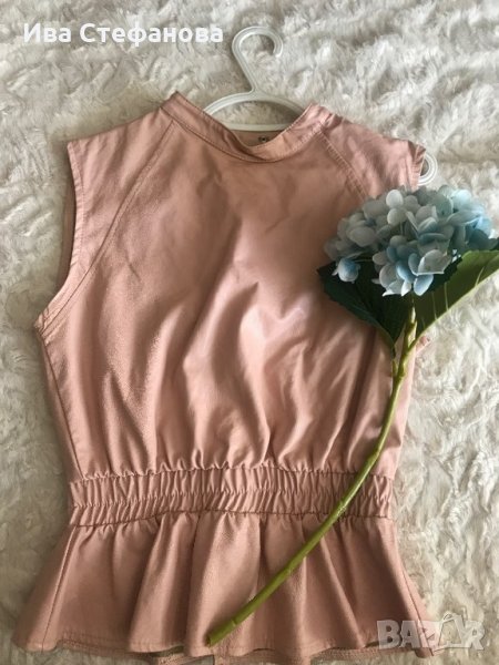 Кожен топ блуза в нежно розов цвят праскова, снимка 1
