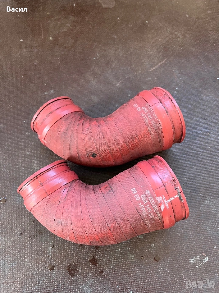 Два броя турбо път за s3 8l - k04, снимка 1