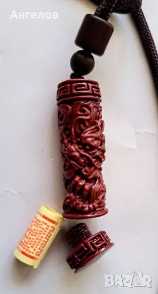 Висулка амулет от естествен цинабар с тайник, снимка 1