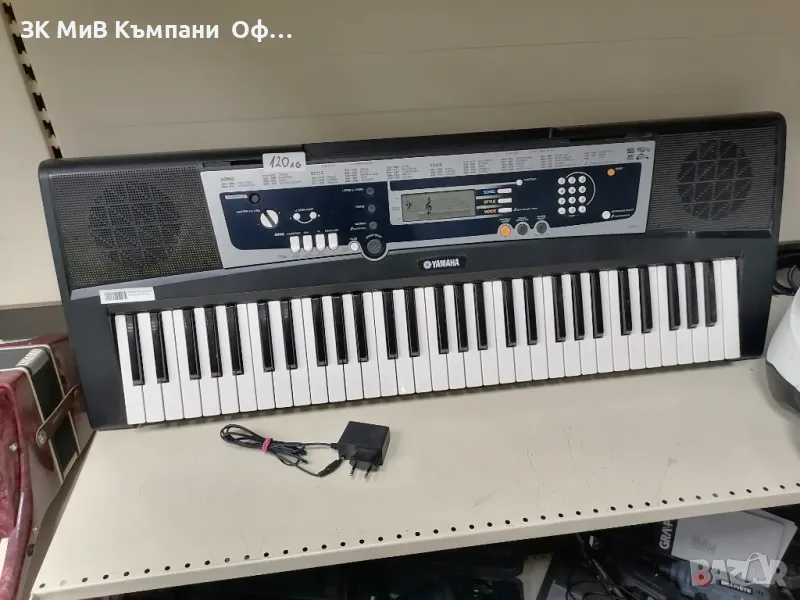 Синтезатор YAMAHA YPT-210, снимка 1