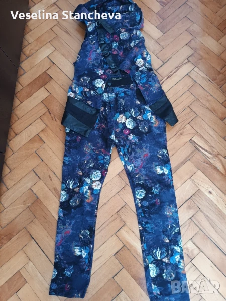 Дамски костюм, снимка 1