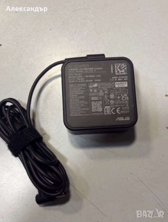 ASUS ADP-45ZE B оригинално зарядно 45W (19V.2.37A.Комплект), снимка 1