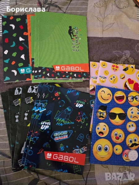 Тетрадки с тесни и широки редове и с големи квадрати, снимка 1