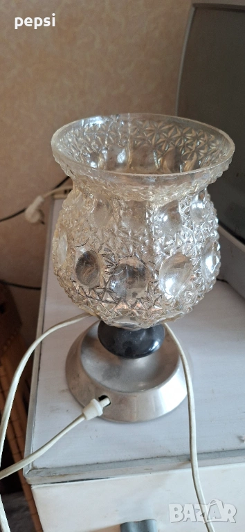 Продавам две нощни лампи ретро соц, снимка 1