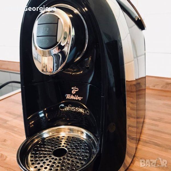 Capsule Coffee Machine - Tchibo Cafissimo Compact Deep Black 120 лв., снимка 1