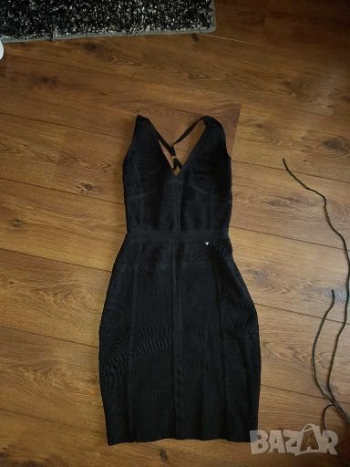 Guess бандаж рокля, снимка 1