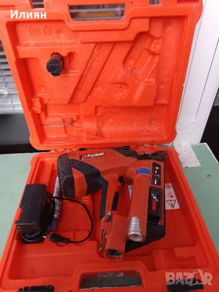 Такер за пирони , снимка 1