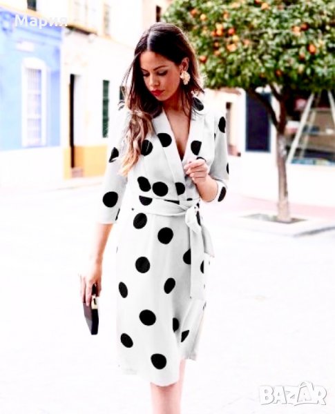 Дамска бяла рокля на точки, снимка 1