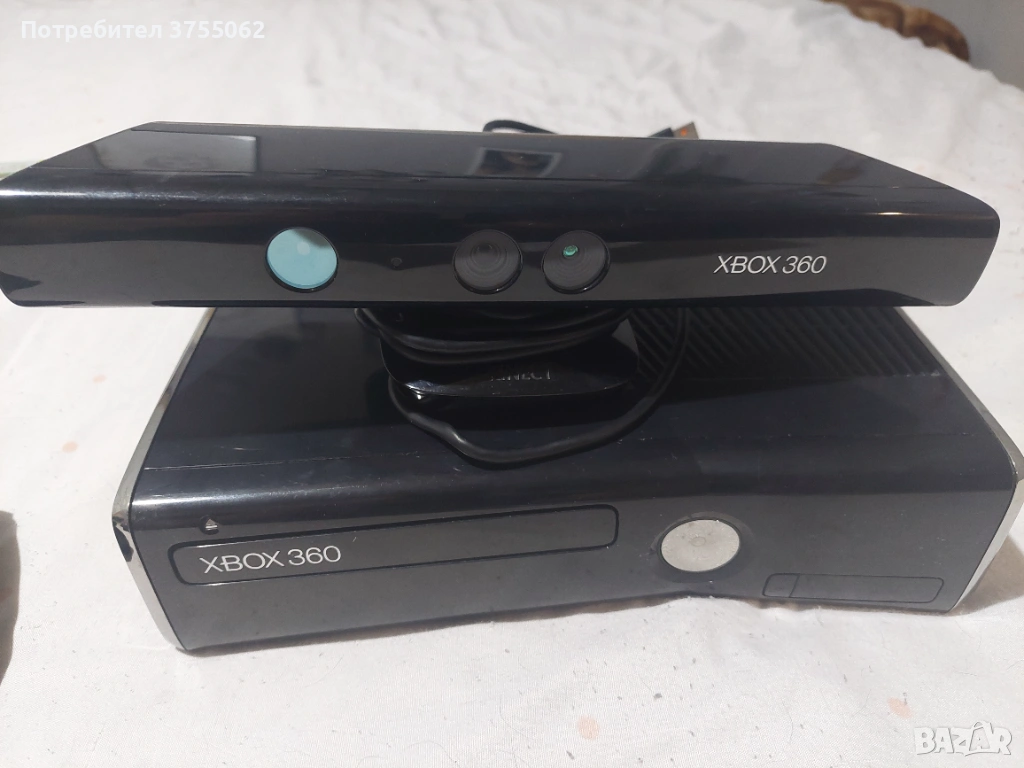 Xbox360 + 2 джойстика +kinect +игри, снимка 1