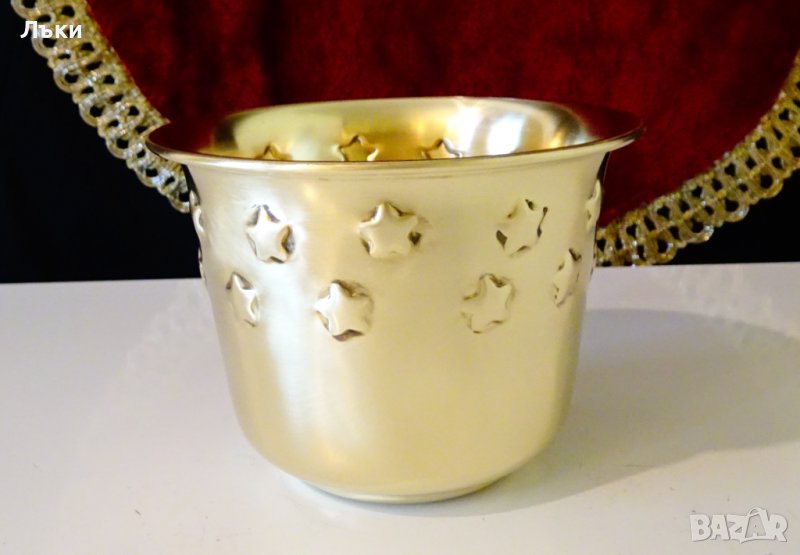 Месингова чаша за уиски,вино,200 мл.,релефни звезди. , снимка 1